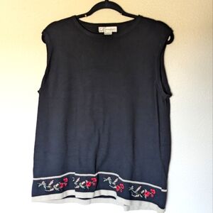 Dress Barn Woman Black Embroidered Sleeveless Top Size 18 / 20